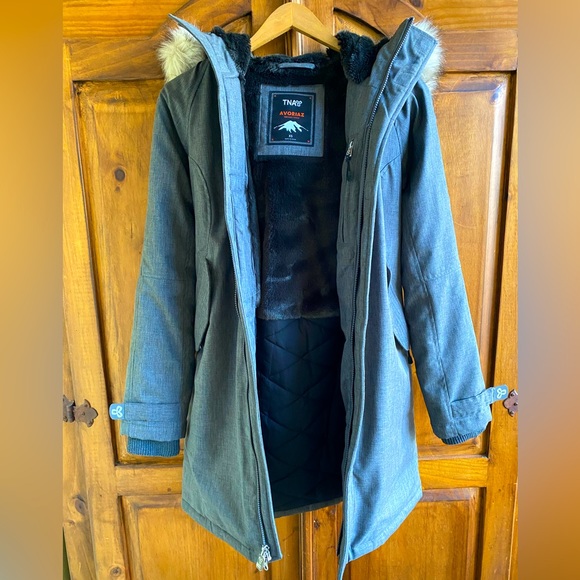 TNA Aritzia Avoriaz Parka XS - Picture 4 of 6